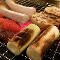 「淡路島グルメ」野菜、鶏、魚を七輪で食す@炙りBARあるこっこ