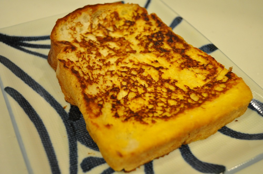 妻がフレンチトーストを食べたいと言うので作っていたら面白い事が！
