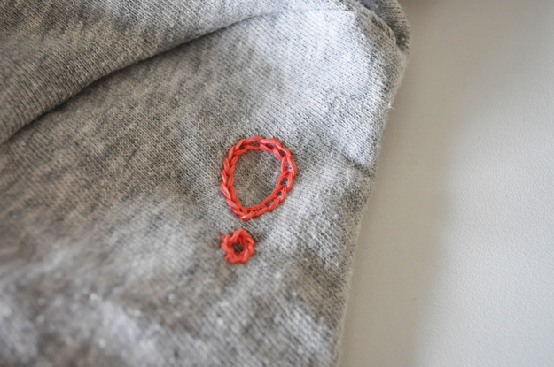 「新作」イタグレ服|春夏Tシャツにフードをつけました。