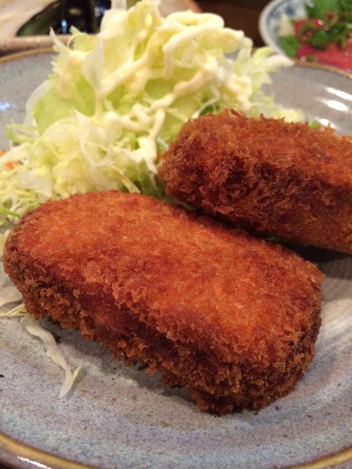 近所の庶民的な焼鳥屋さんの「つくね」がめっちゃ美味かった!|吹田市