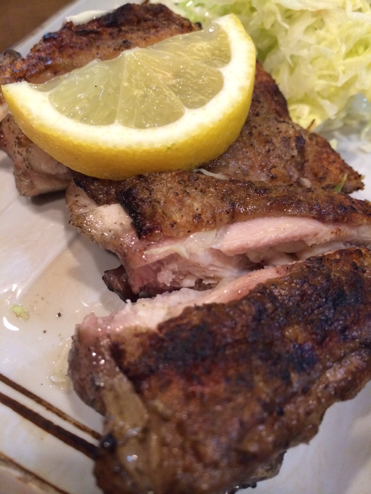 近所の庶民的な焼鳥屋さんの「つくね」がめっちゃ美味かった!|吹田市