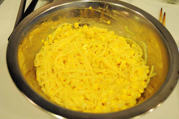 阿蘇の森さんのめっちゃ甘いトウモロコシでカルボナーラを作ってみた