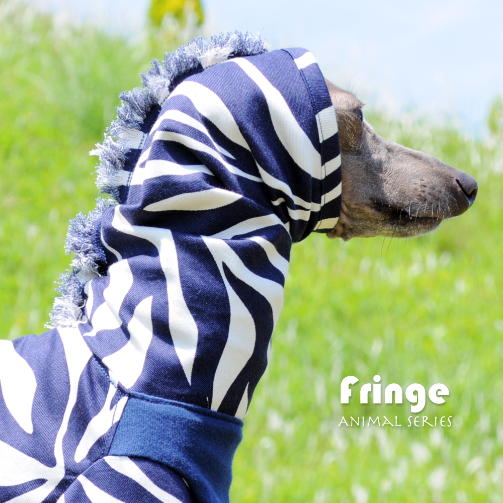 お待たせしました！リクエストから何ヶ月かかったんだろう？遂に完成したアニマル柄の犬服「キリン」「ゼブラ」「ウシ」