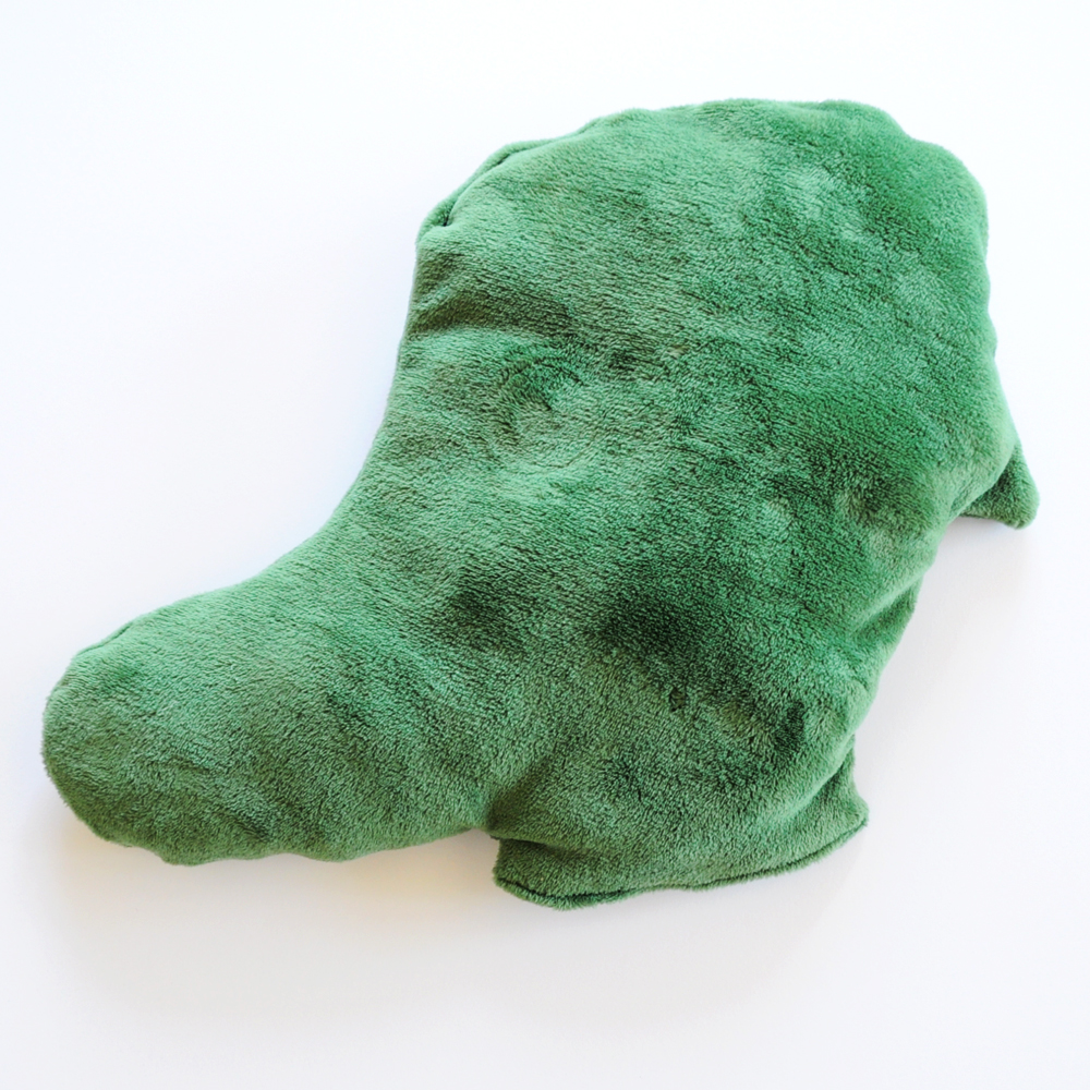 よっちゃんが「かわいいな♡」と想い遊びで作っている「イタグレまくら」で寝るイタグレたち♪