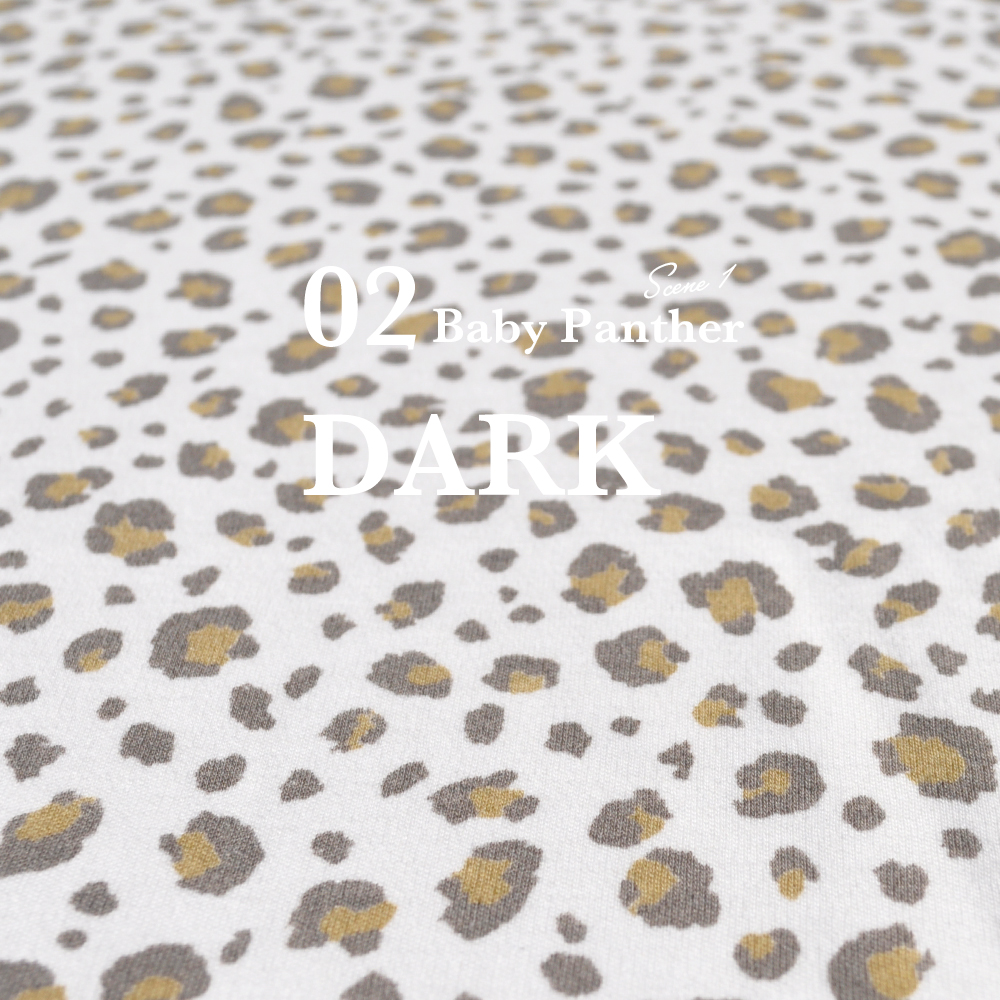 「新作犬服」Baby Panther（豹柄）｜春先のちょっと寒い時、芝で遊ぶ時にちょうどいいお洋服｜オフショットも公開中