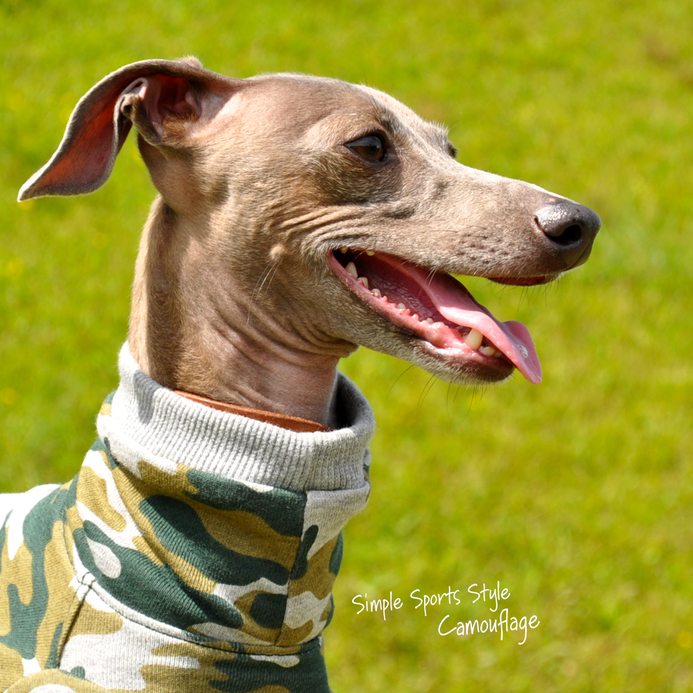 泥んこになるまで、いっぱい走ろう♪芝だらけになるまで、いっぱいゴロゴロしよう♪|Simple Sports Style Camouflage(迷彩)