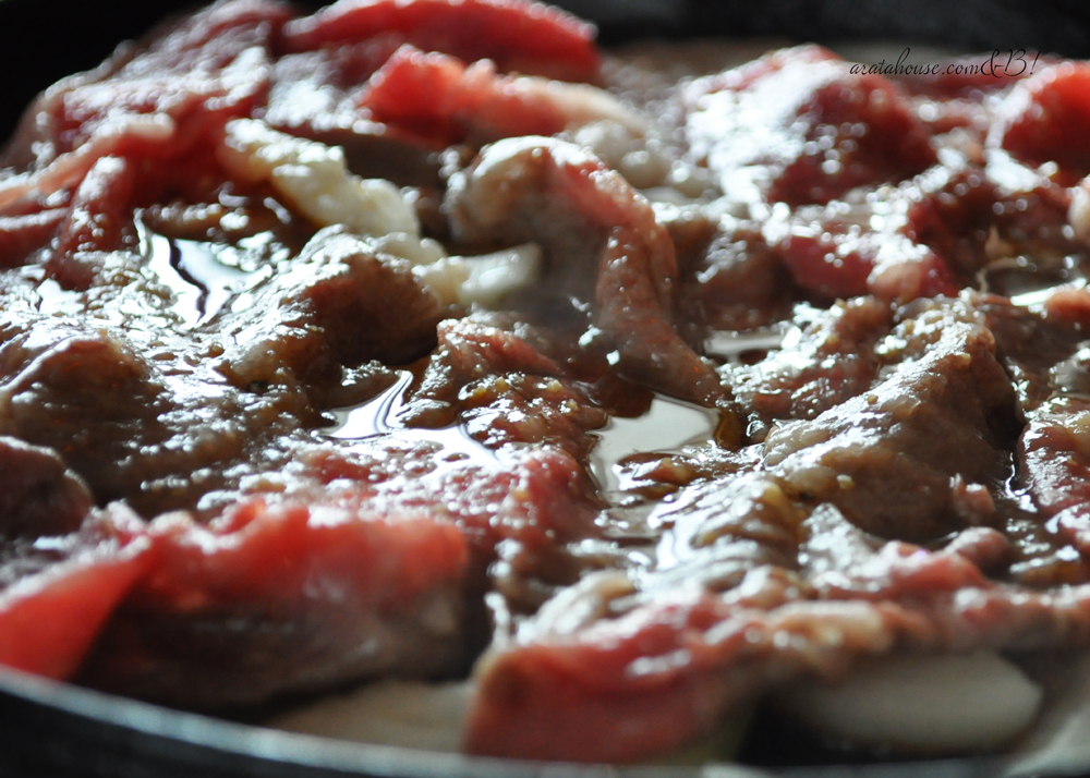 肉を食う。妻が涙を流す。