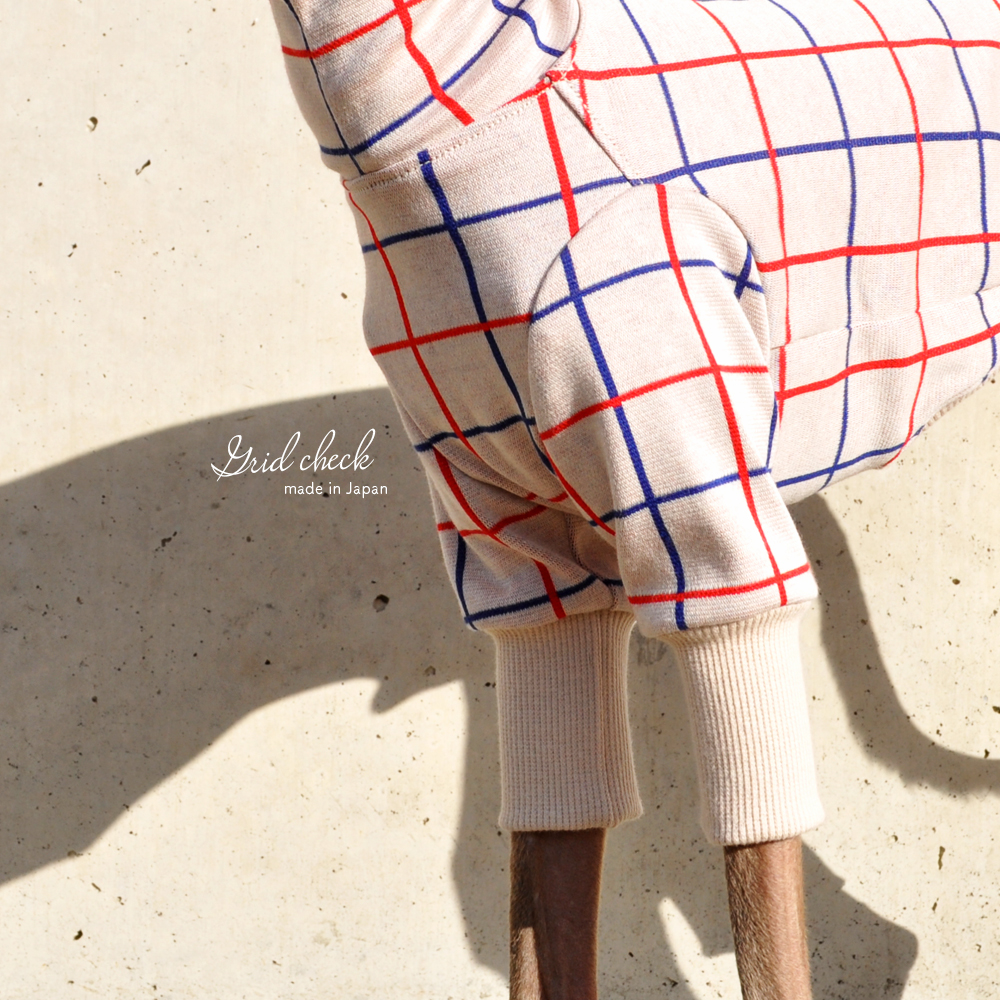 犬服｜3cm×3cmグリッドチェック｜日本製ジャガードニット｜選べる４タイプ×２カラー（アイボリー/レッド）